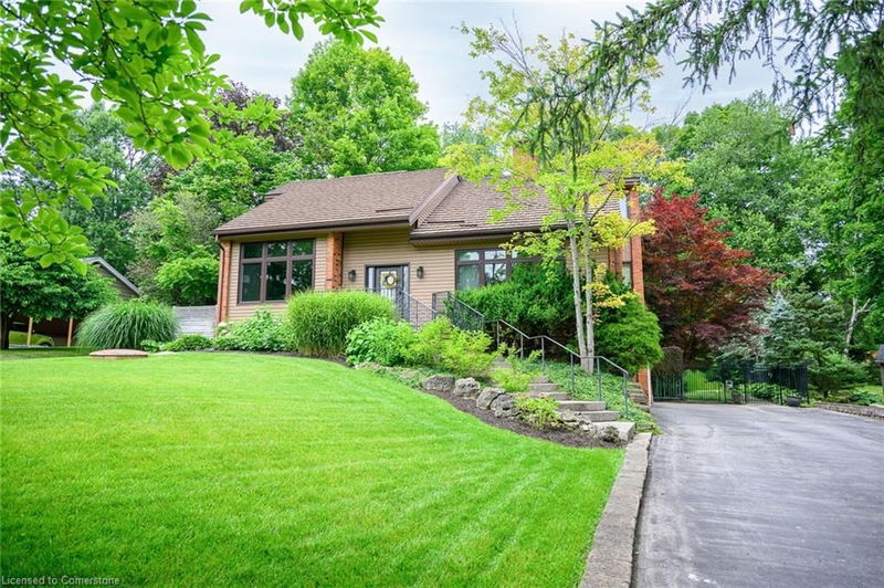 101 Hillcrest Avenue, Hamilton, Ontario