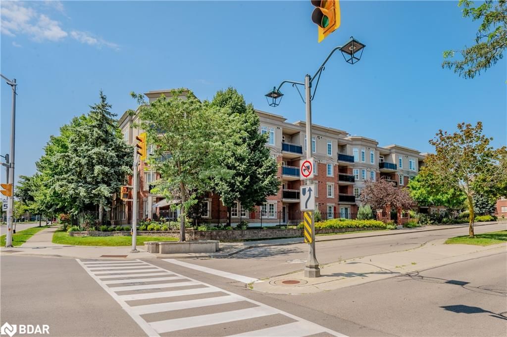 Condo/Apt Unit for lease at 103-2300 Parkhaven Boulevard, Oakville, RO River Oaks, L6H 6V9 - MLS: 40695926