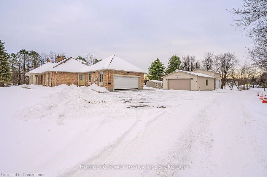 Single Family Residence for sale at 4290 Victoria Road, Puslinch, Rural Puslinch East, N0B 2J0 - MLS: 40696122