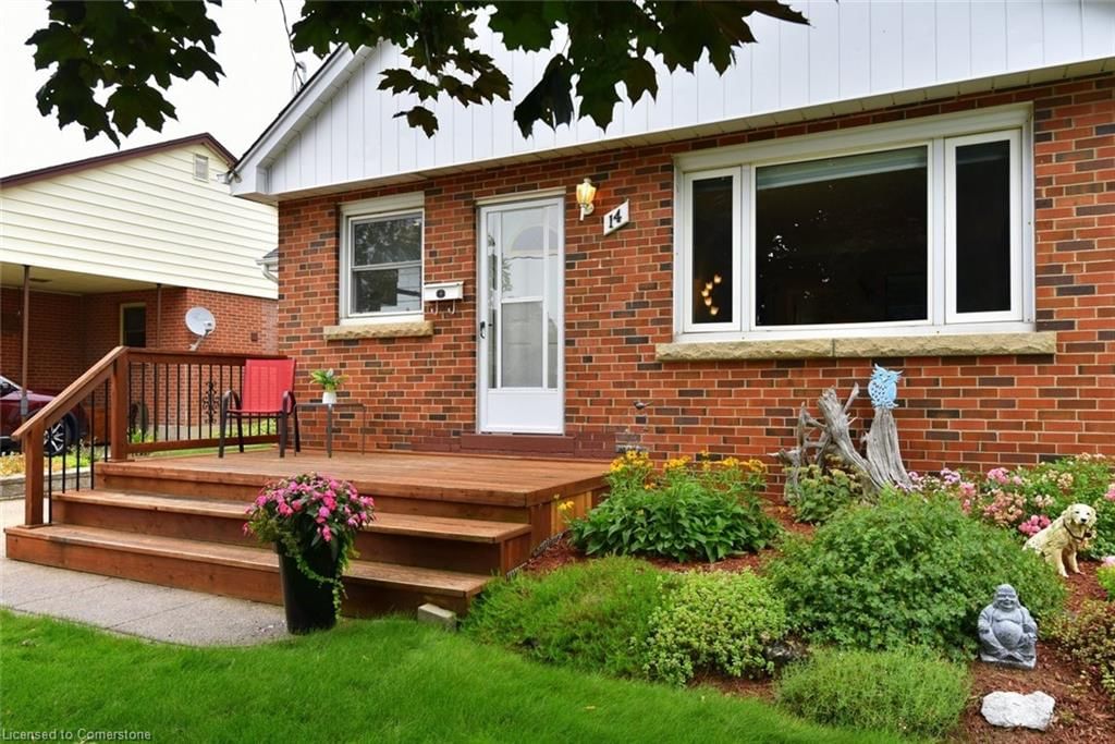 Single Family Residence for sale at 14 David Street, Dundas, University Gardens, L9H 4R7 - MLS: 40696132