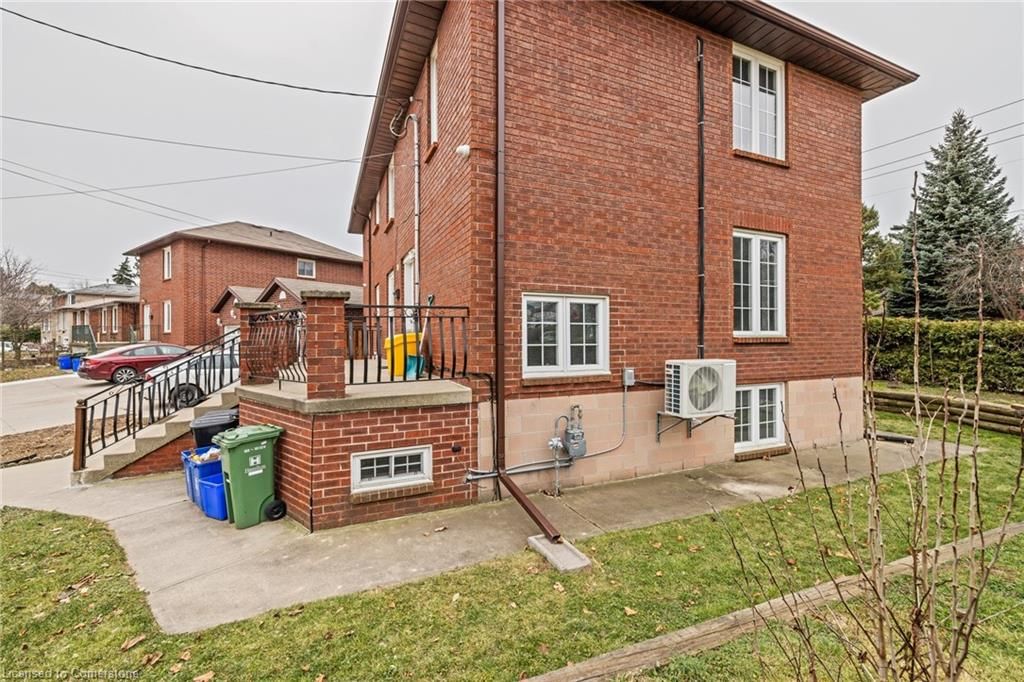 Single Family Residence for lease at MAIN-107 Horning Drive, Hamilton, Fessenden, L9C 6L2 - MLS: 40696173