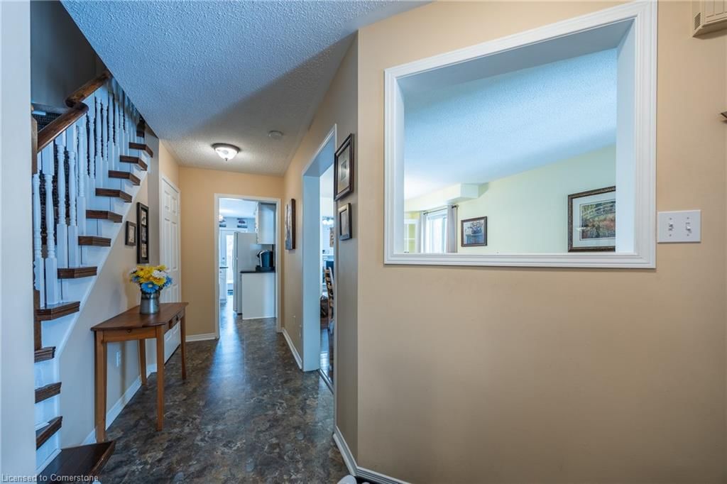 Single Family Residence sold at 133 Niska Drive, Waterdown, Waterdown East, L8B 0M9 - MLS: 40696219