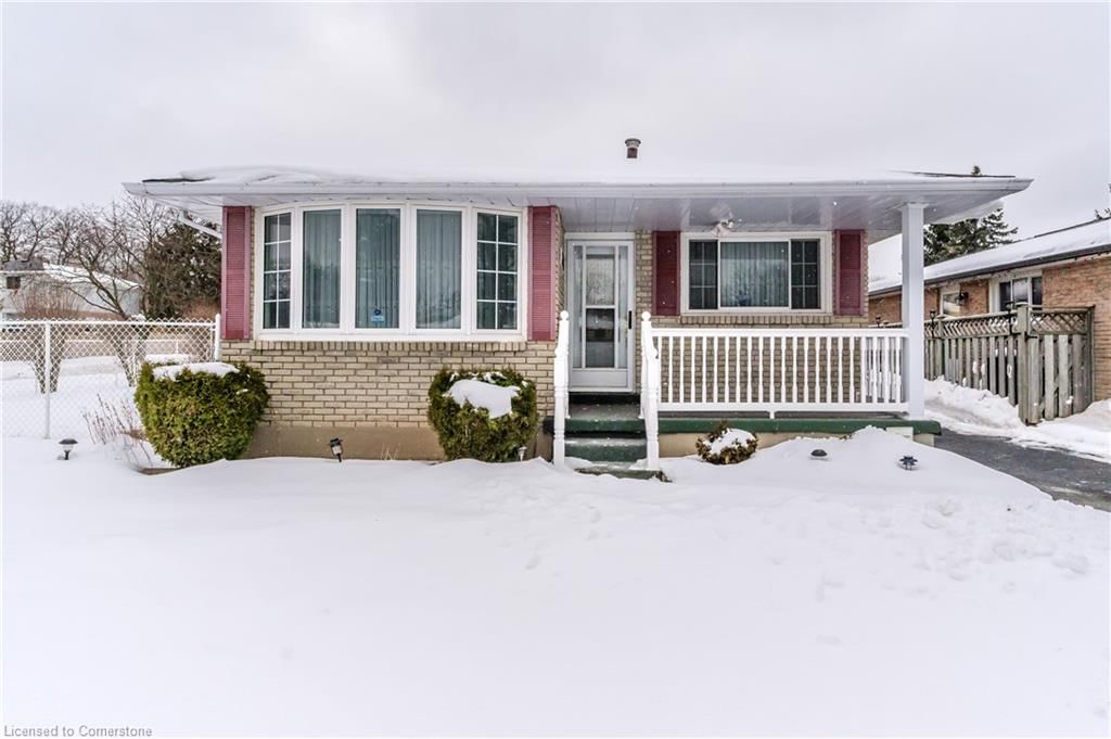 Single Family Residence sold at 260 Hazelglen Drive, Kitchener, Victoria Hills, N2M 2E7 - MLS: 40696237