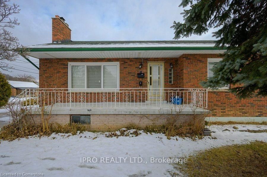 Single Family Residence for sale at 41 Dumbarton Avenue, Hamilton, Rosedale, L8K 5B5 - MLS: 40696393