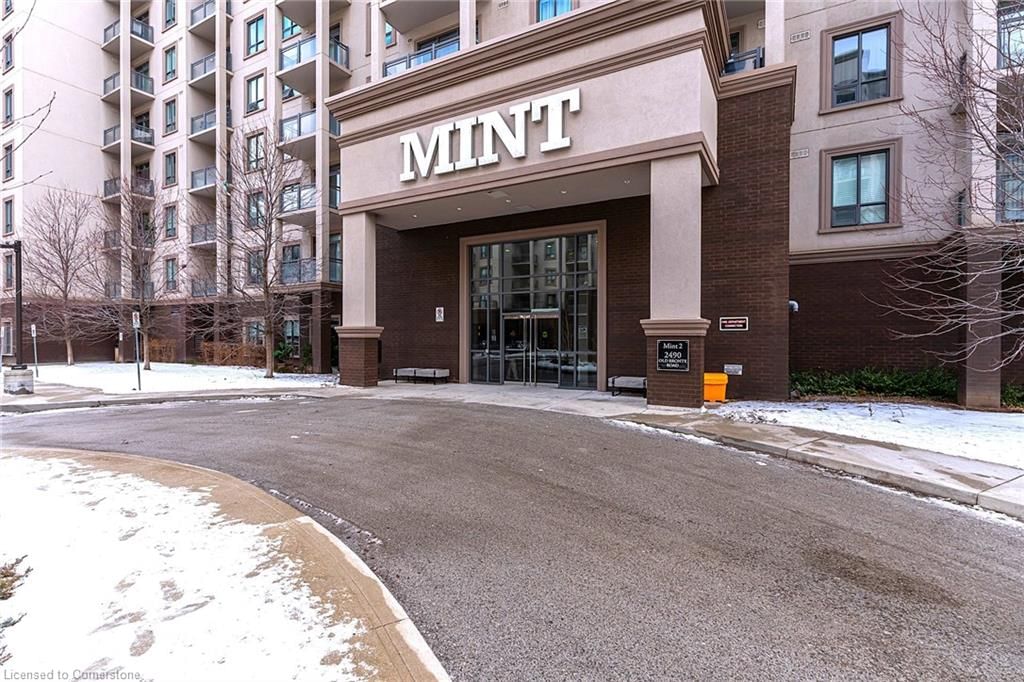 Condo/Apt Unit for sale at 302-2490 Old Bronte Road, Oakville, WM Westmount, L6M 0Y5 - MLS: 40696472