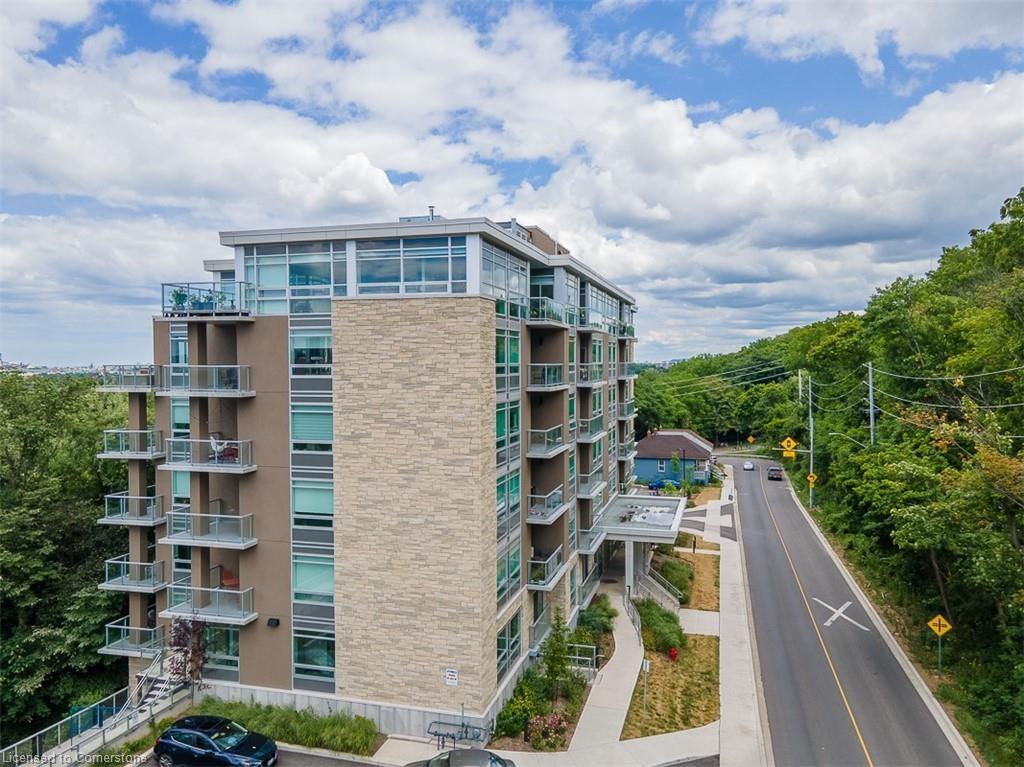 Condo/Apt Unit leased at 204-479 Charlton Avenue, Hamilton, Stinson, L8N 0B4 - MLS: 40696499