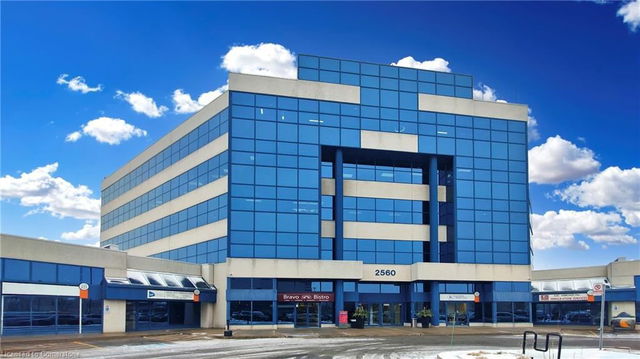 323-324 - 2560 Matheson Boulevard E