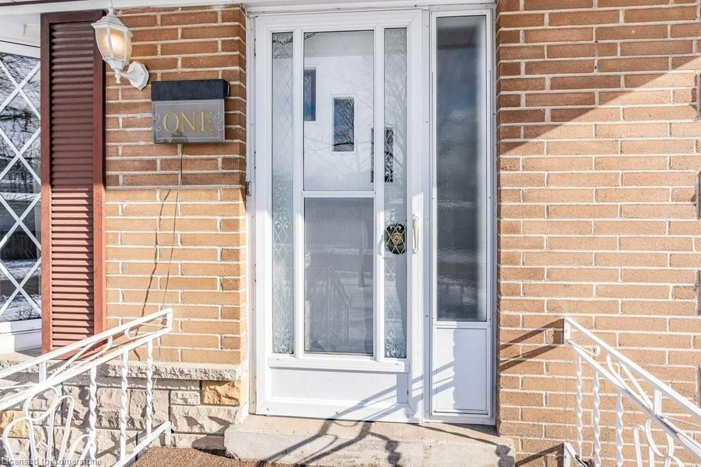 Single Family Residence sold at 1 Beatty Avenue, Brampton, Downtown Brampton, L6W 2H8 - MLS: 40696599