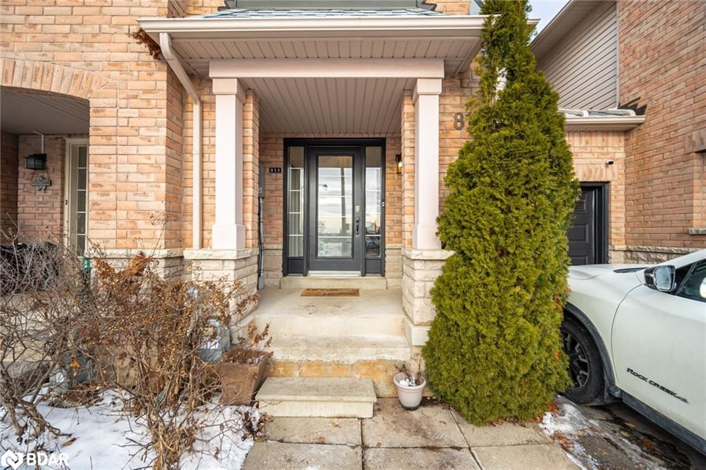 Row/Townhouse for sale at 813 Gleeson Road, Milton, CO Coates, L9T 0C3 - MLS: 40696602