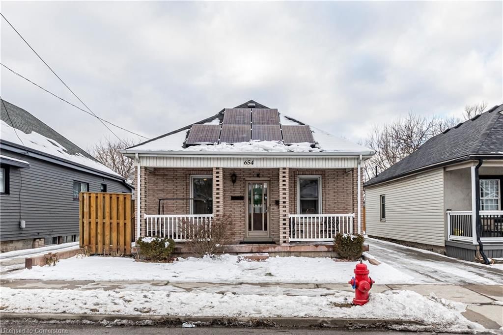 Single Family Residence sold at 654 Upper Wellington Street, Hamilton, Centremount, L9A 3R1 - MLS: 40696733