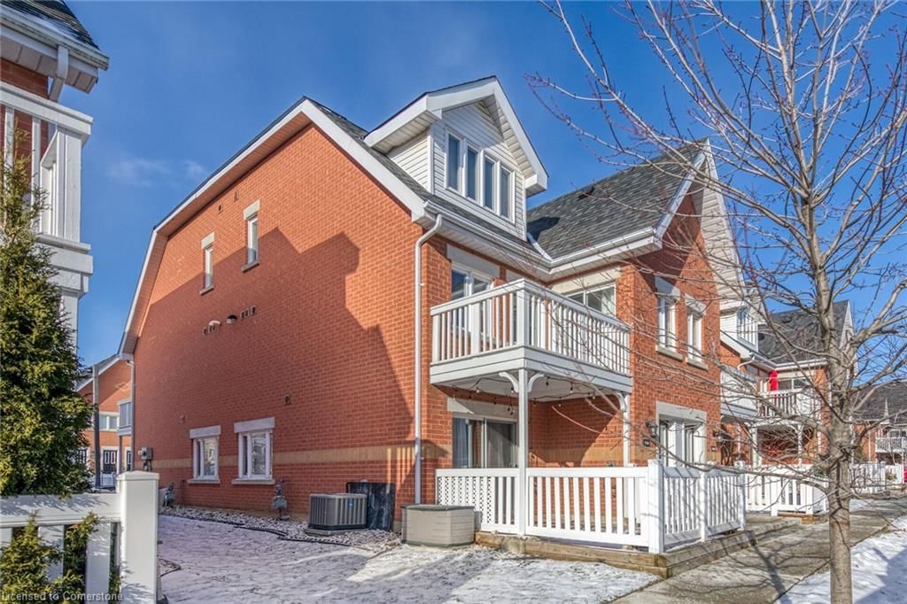 Row/Townhouse for sale at 404-1701 Lampman Avenue, Burlington, Corporate, L7L 6R8 - MLS: 40696906