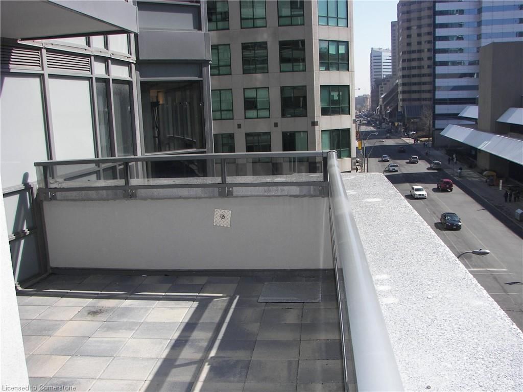 517-20 Blue Jays Way, Toronto, view 16