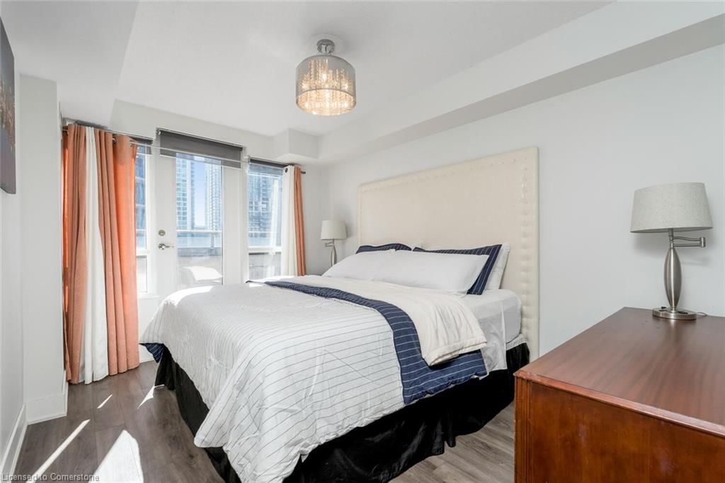 517-20 Blue Jays Way, Toronto, view 25