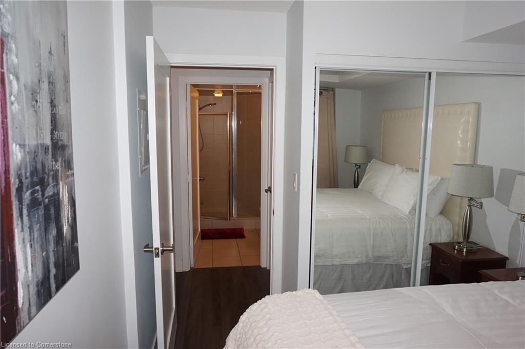 517-20 Blue Jays Way, Toronto, view 36