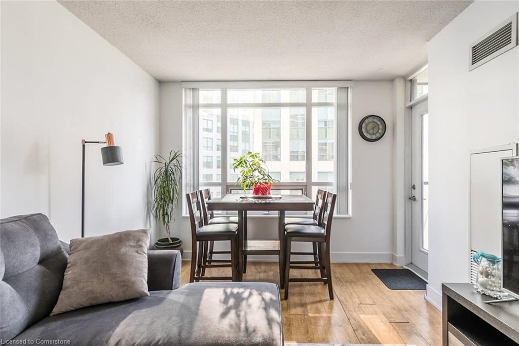 1109-20 Blue Jays Way, Toronto, view 8