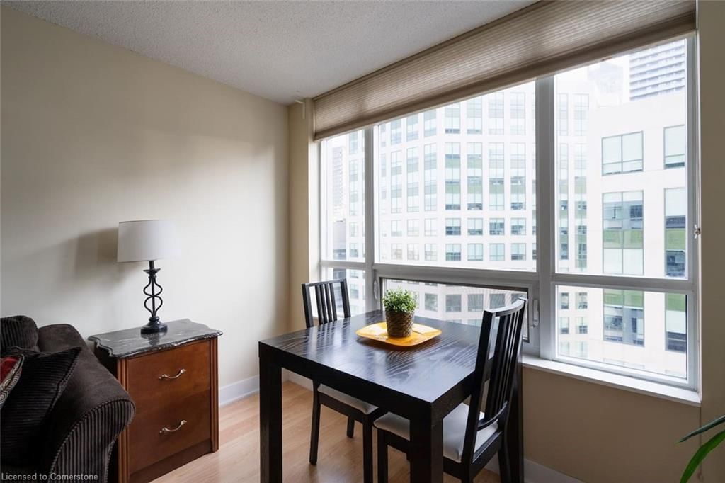 1509-20 Blue Jays Way, Toronto, view 15