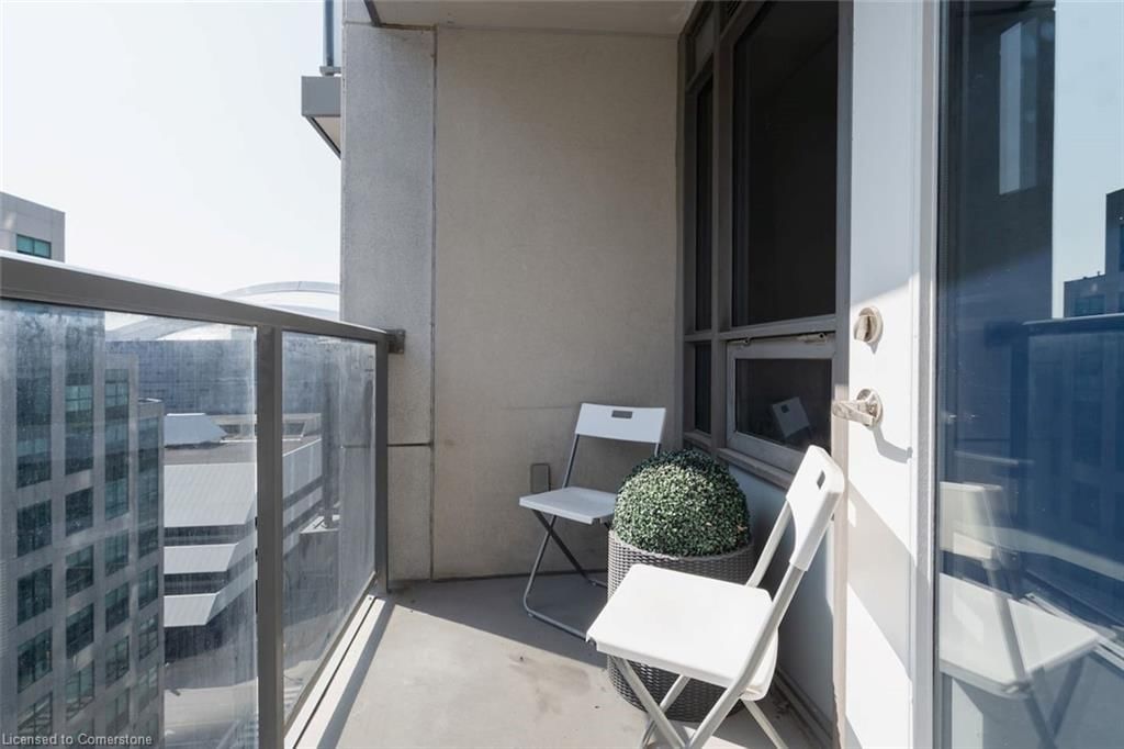 1509-20 Blue Jays Way, Toronto, view 20