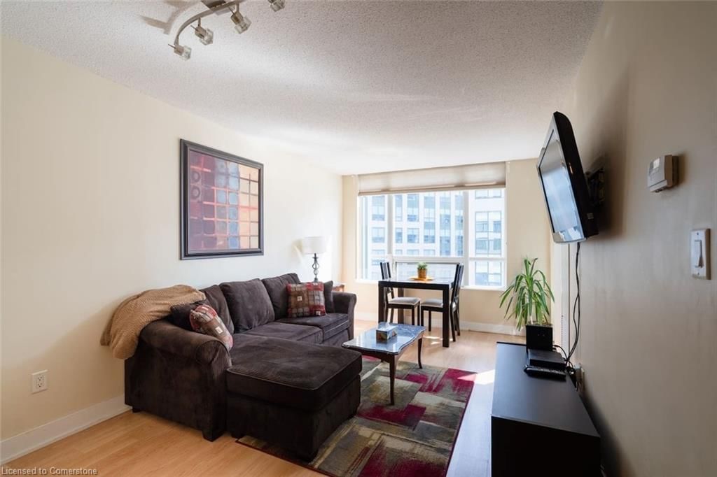 1509-20 Blue Jays Way, Toronto, view 5