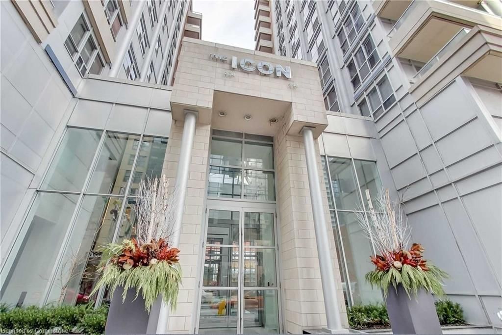 436-250 Wellington Street, Toronto, view 2