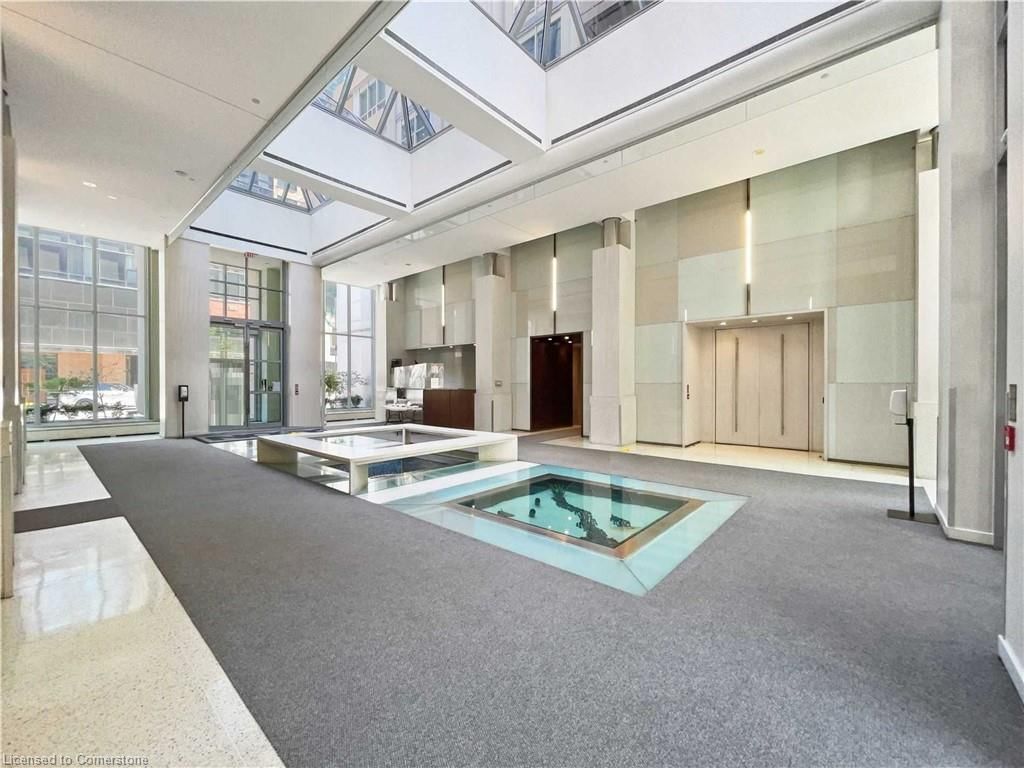 436-250 Wellington Street, Toronto, view 33