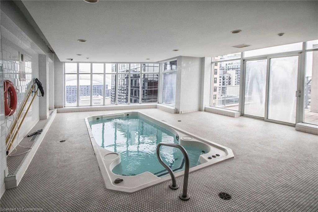 436-250 Wellington Street, Toronto, view 35