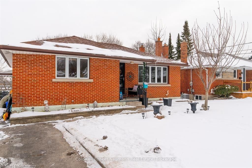 Single Family Residence for sale at 21 Louisa Drive, Guelph, St. Patrick's Ward, N1E 4T4 - MLS: 40697096