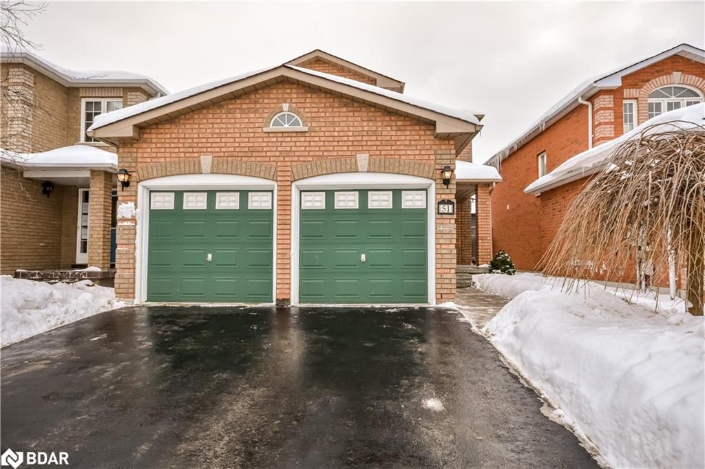 Single Family Residence for sale at 51 Catherine Drive, Barrie, Painswick, L4N 0H1 - MLS: 40697499