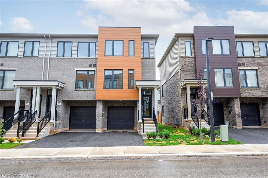 Row/Townhouse for sale at 31 Radison Lane, Hamilton, McQuesten, L8H 0B5 - MLS: 40697648