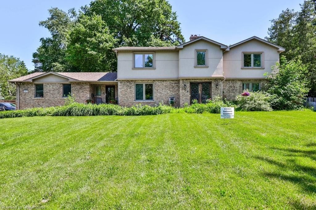 Single Family Residence for sale at 1587 Stavebank Road, Mississauga, Mineola, L5G 2V6 - MLS: 40697877