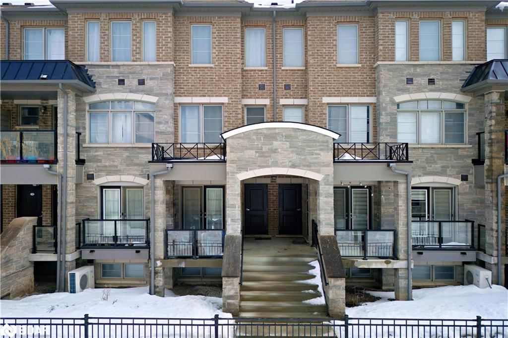 Condo/Apt Unit for sale at 25-200 Veterans Drive, Peel, Northwest Brampton, L7A 4S6 - MLS: 40697938