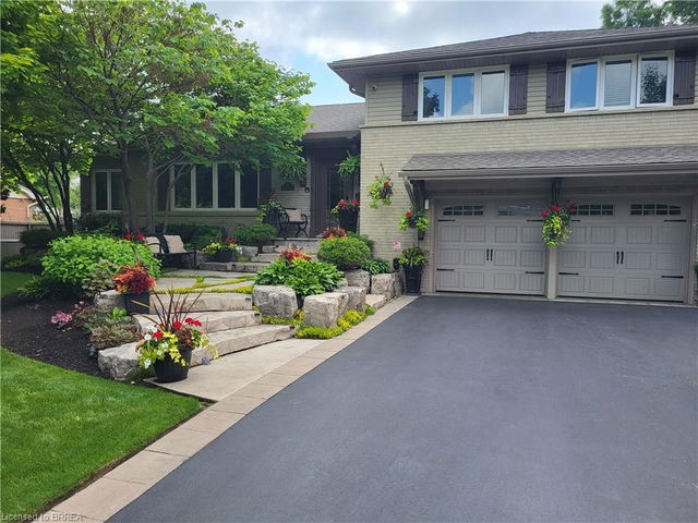 1103 Marley Crescent