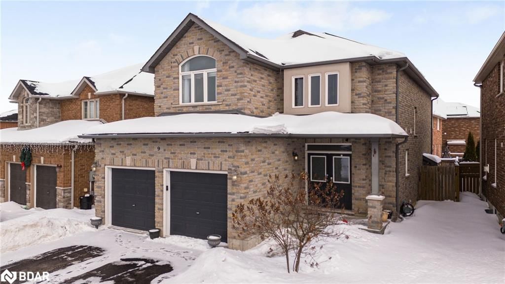 Single Family Residence for sale at 9 Kierland Road, Barrie, Ardagh, L4N 6G5 - MLS: 40698010