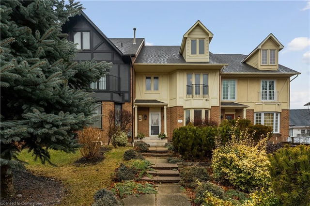 11 Harbour Drive