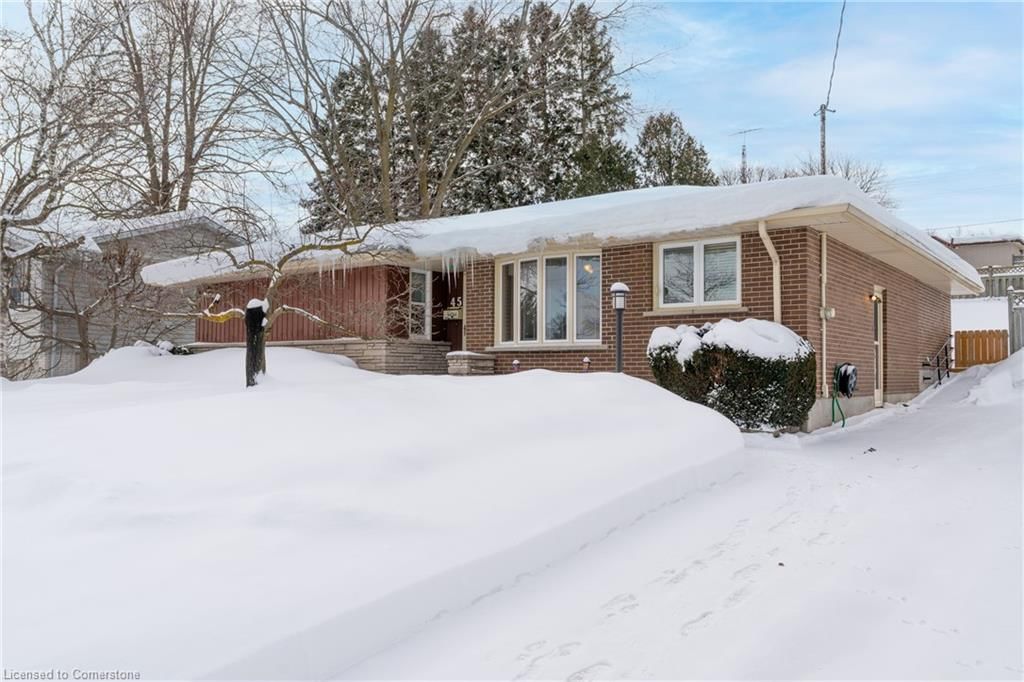 Single Family Residence for sale at 45 Larkspur Crescent, Kitchener, Forest Hill, N2M 4W8 - MLS: 40698125