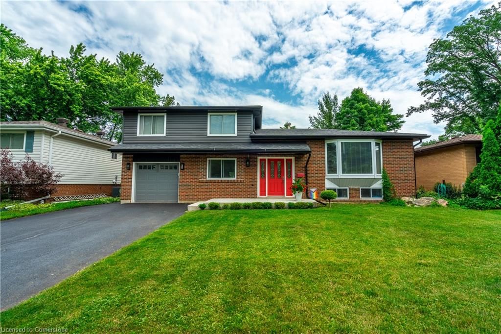 Single Family Residence for sale at 5286 Woodhaven Drive, Burlington, Pinedale, L7L 3T4 - MLS: 40698314