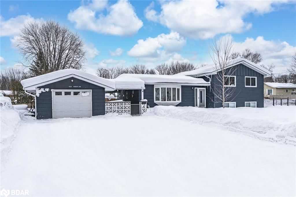 Single Family Residence for sale at 434 Forest Avenue, Orillia, South Ward, L3V 4A1 - MLS: 40698370