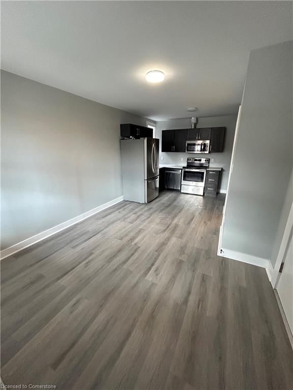 Condo/Apt Unit leased at 3-917 Main Street, Hamilton, Gibson/Stipley South, L8M 1M6 - MLS: 40698472
