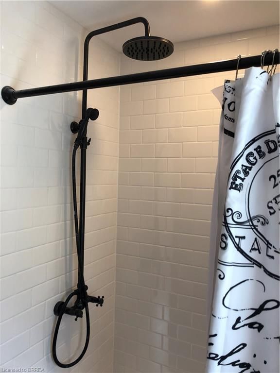 Multi-3 Unit for sale at 120 George Street, Brantford, ON, N3T 2Y6 - Downtown Core - MLS: 40698628