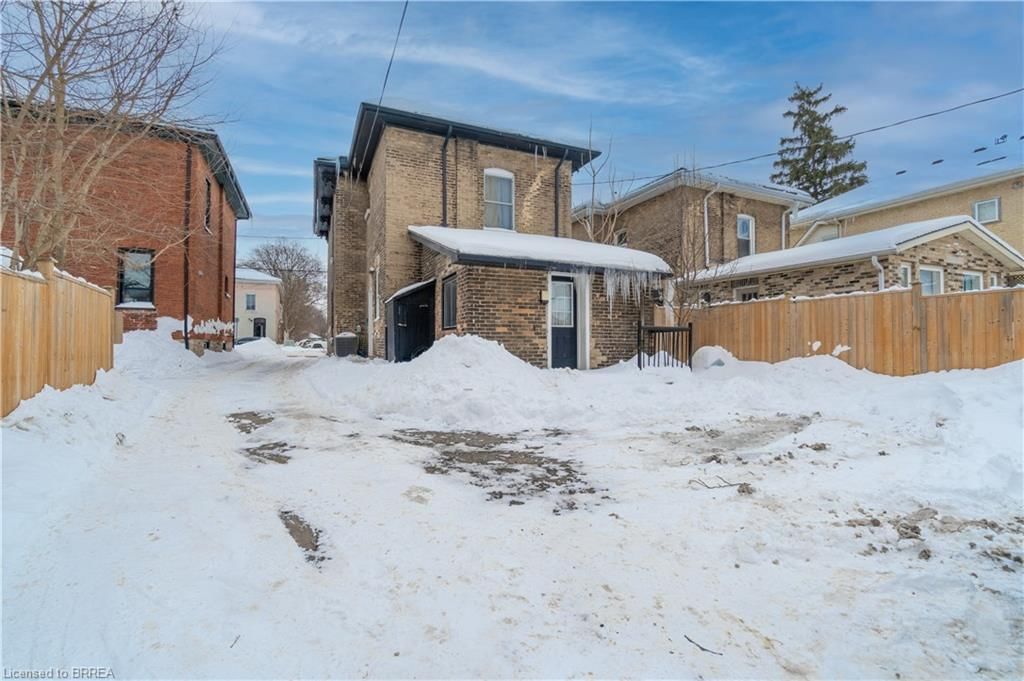 Multi-3 Unit for sale at 120 George Street, Brantford, ON, N3T 2Y6 - Downtown Core - MLS: 40698628