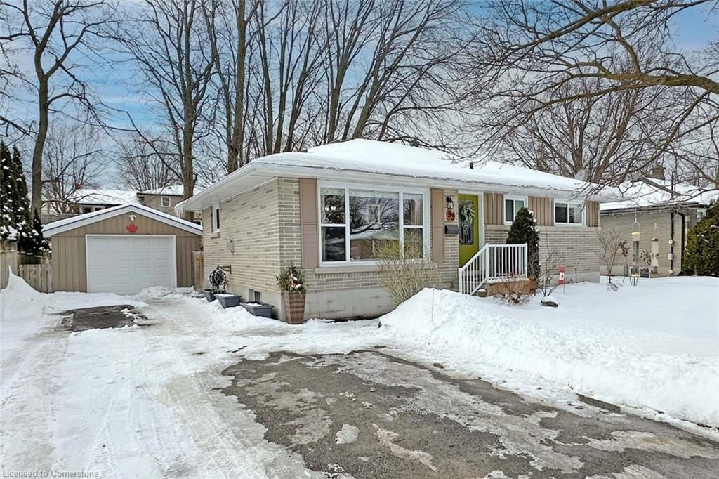 Single Family Residence for sale at 93 North Park Crescent, Woodstock, North, N4S 7M1 - MLS: 40698692