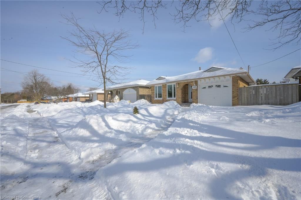 Single Family Residence for sale at 105 Lavina Crescent, Hamilton, Mountview, L9C 5S8 - MLS: 40698972