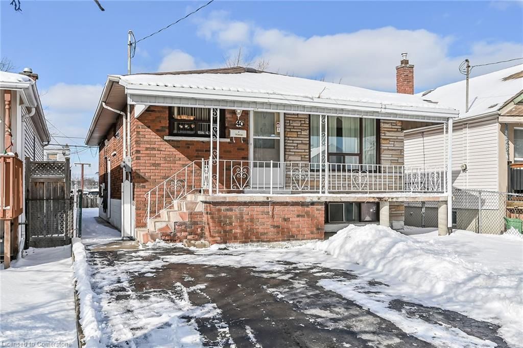 Single Family Residence for sale at 40 Glassco Avenue, Hamilton, McQuesten, L8H 1B3 - MLS: 40698975