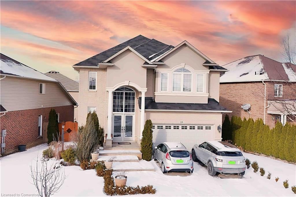 Single Family Residence for sale at 15 House Lane, Ancaster, Meadowlands, L9K 0G1 - MLS: 40699422