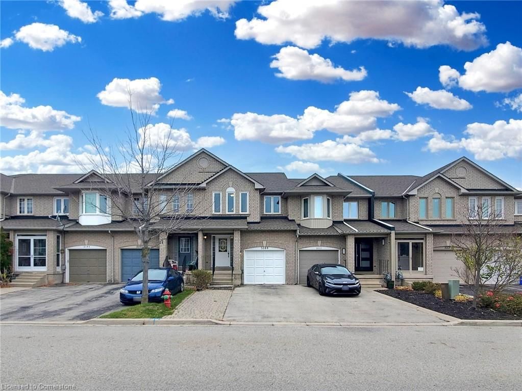 Row/Townhouse for sale at 5109 Falconcrest Drive, Burlington, Corporate, L7L 6K3 - MLS: 40699508