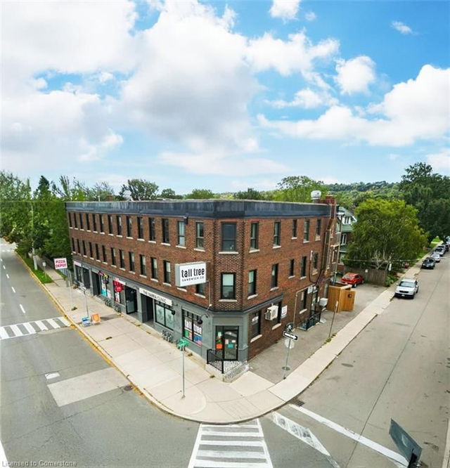 1000 King Street E