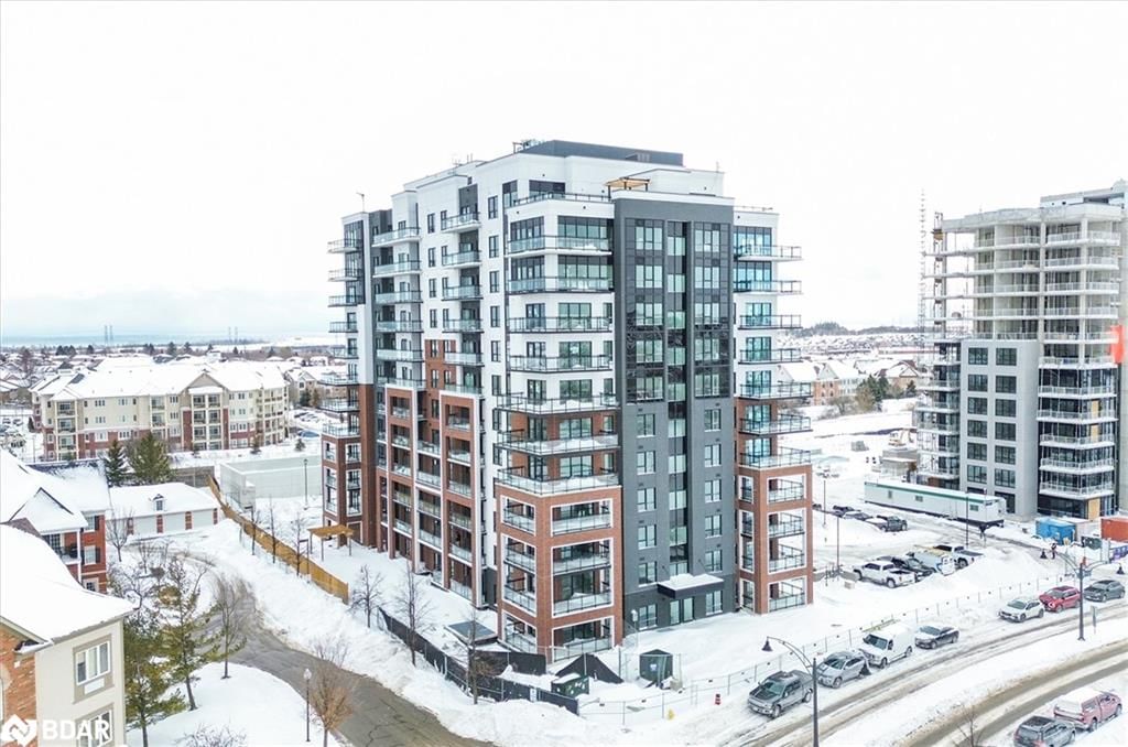 Condo/Apt Unit for sale at 303-55 Clarington Boulevard, Bowmanville, North of 401, L1C 7J4 - MLS: 40700156