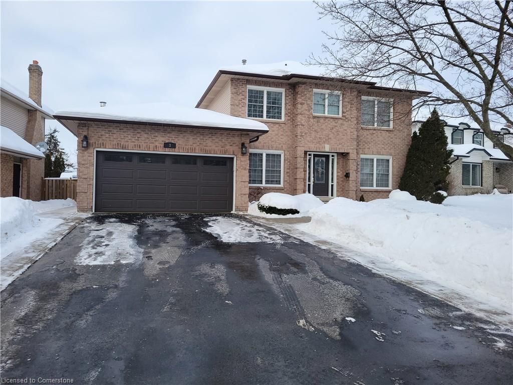 Single Family Residence for sale at 3 Suter Crescent, Dundas, Highland Park, L9H 6R6 - MLS: 40700321