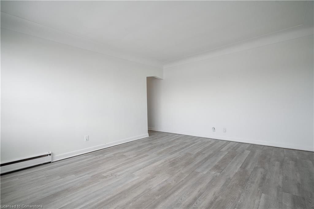 Condo/Apt Unit for lease at 9-165 Park Row, Hamilton, Delta, L8K 2K1 - MLS: 40700331