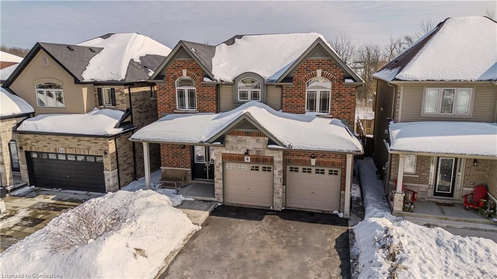 Single Family Residence for sale at 8 Thornbury Court, Stoney Creek, Heritage Green, L8J 0G7 - MLS: 40700724