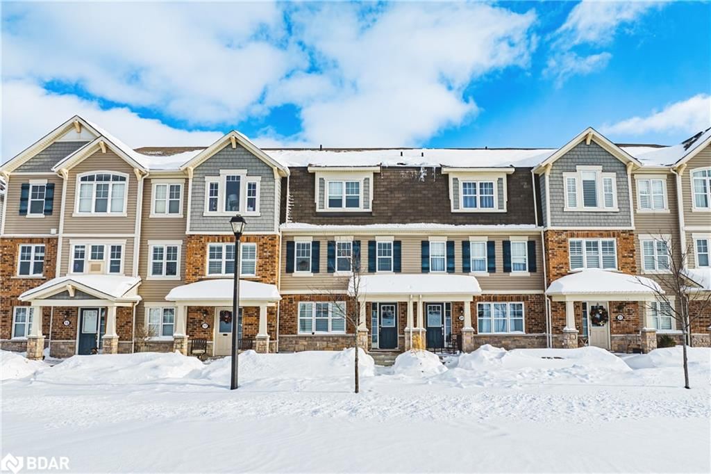 Row/Townhouse sold at 19 Tight Court, Milton, WI Willmott, L9T 8S2 - MLS: 40700834